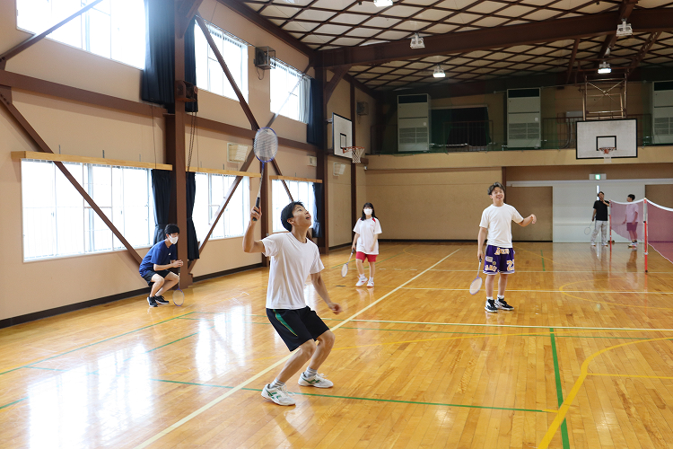 スポーツ授業風景